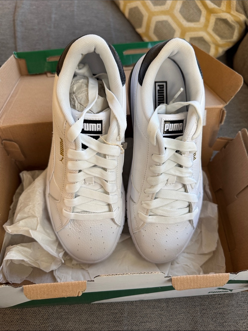 Puma Men's White Sneakers with Black Heel Tab
